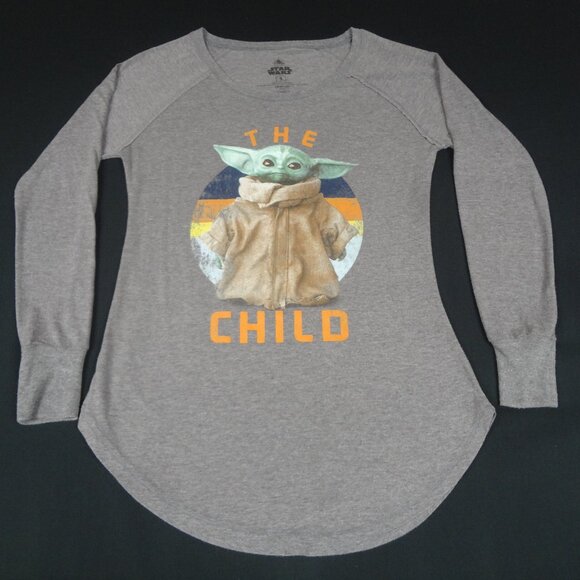 DISNEY STAR WARS MANDALORIAN THE CHILD YODA WOMENS SMALL LONG SLEEVE T-SHIRT L55 - Picture 1 of 4